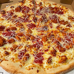 14” Chicken Parmigiana Pizza