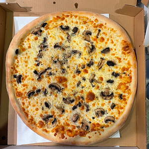 14” Truffle Mushroom White Pizza