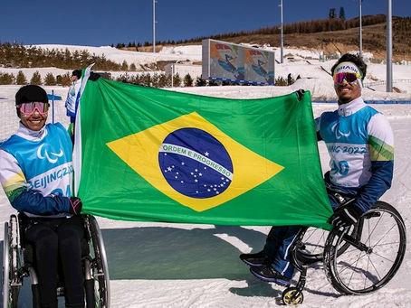 Aline Rocha e Cristian Ribera serão porta-bandeiras do Brasil nas Paralimpíadas de Pequim