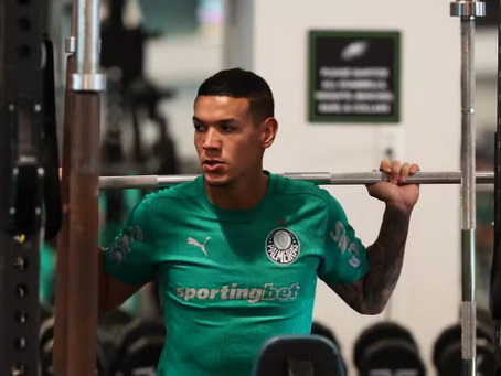 Palmeiras libera Mateus e Naves para viajar e definir detalhes das saídas rumo a time português