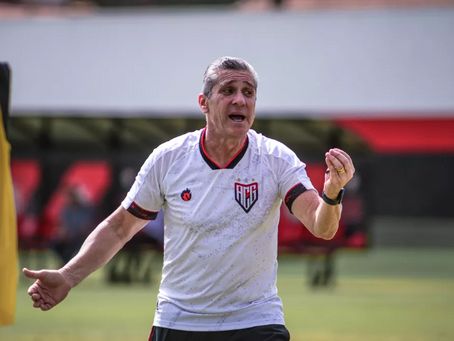 Atlético-GO demite Jorginho após derrota para o Goiás no clássico