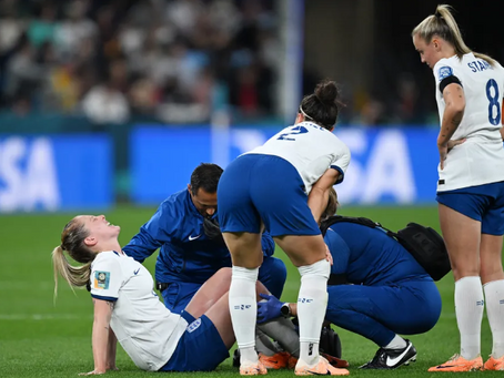 Copa Feminina: Jogadora mais cara do mundo, inglesa Walsh sofre grave lesão contra Dinamarca