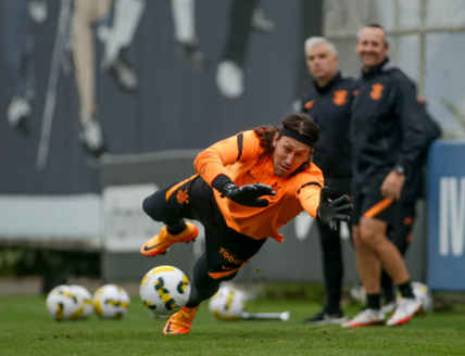 À espera de Cássio, Corinthians chega com elenco quase "zerado" à final da Copa do Brasil
