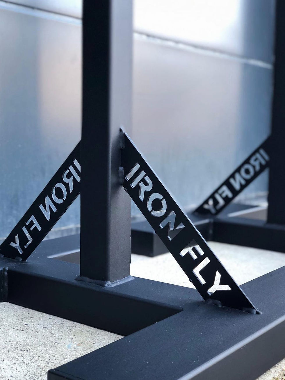 Miniatura: Stojaki pod sztangę IRON FLY