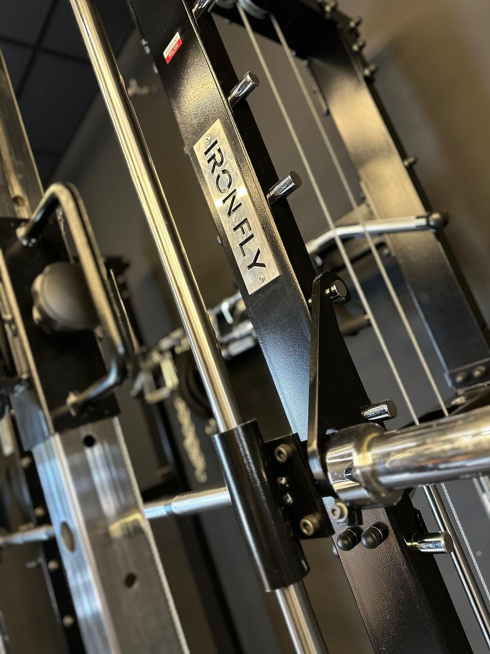 Miniatura: Atlas do ćwiczeń maszyna wielofunkcyjna Suwnica Smitha wyciąg