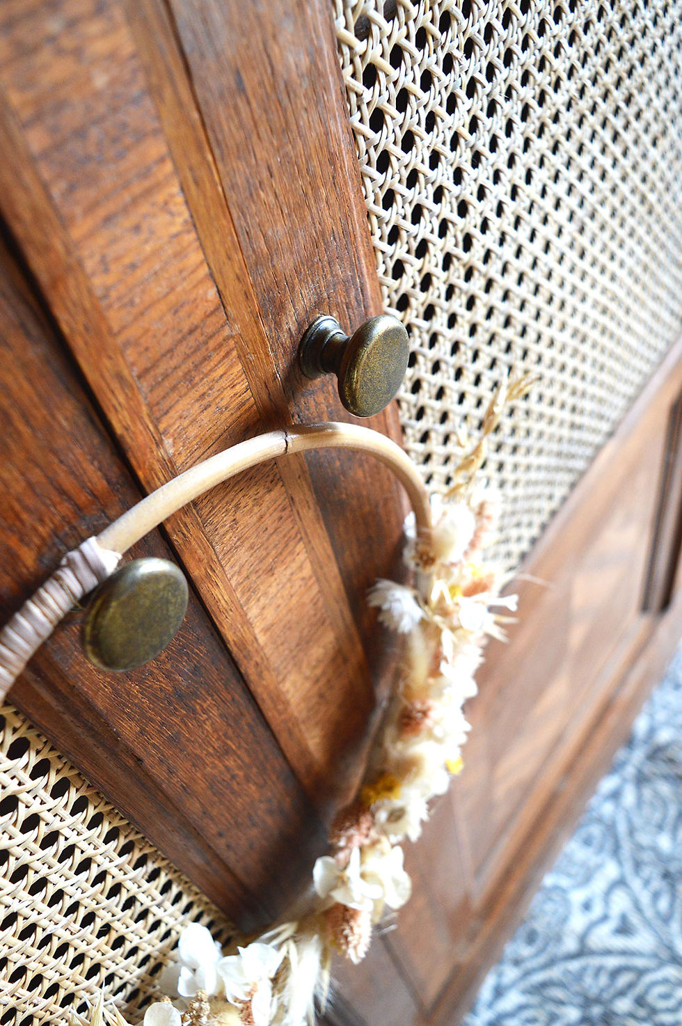 Miniature : Armoire marquetée cannée