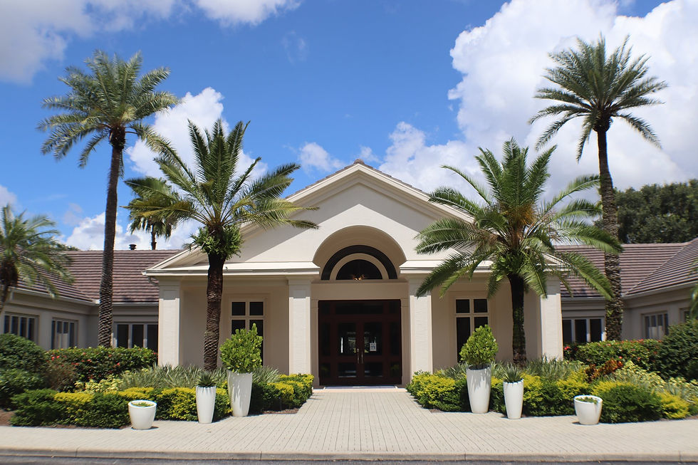 Rosedale Golf and Country Club clubhouse in Bradenton FL