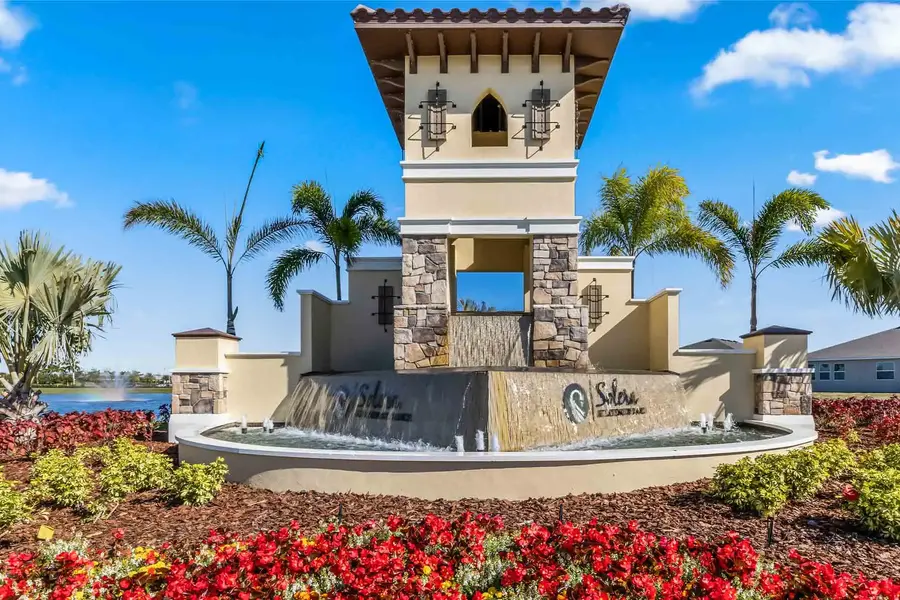 Solera at Lakewood Ranch entrance to 55+ active adult community in Manatee County