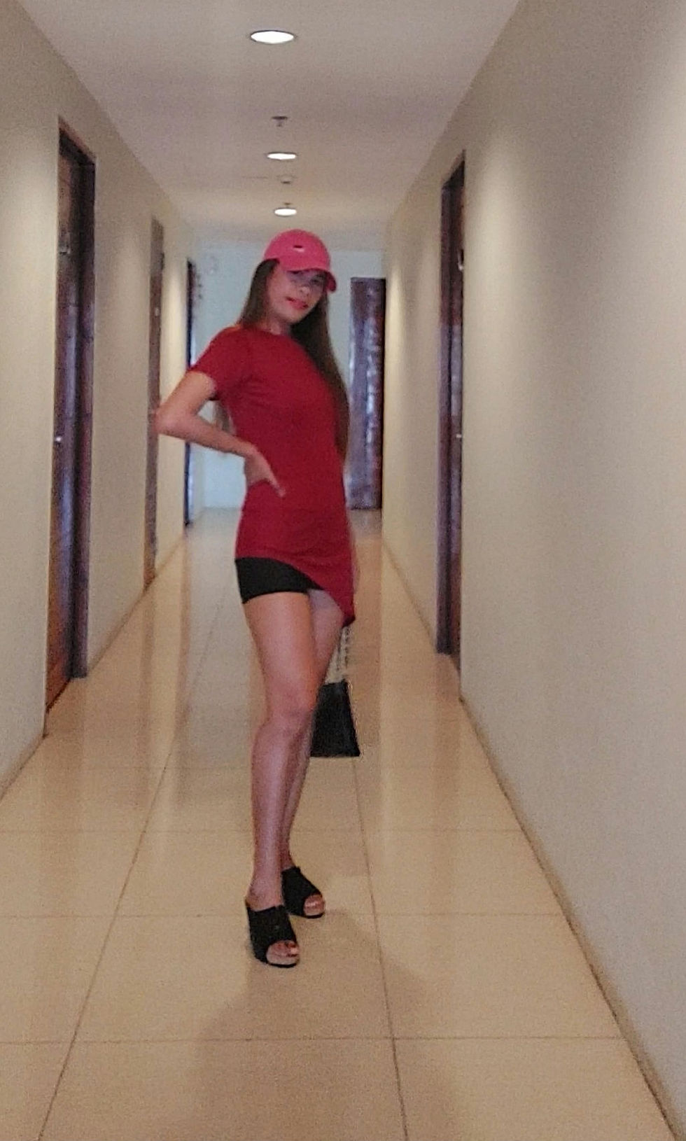 Thumbnail: Comfy red dress 