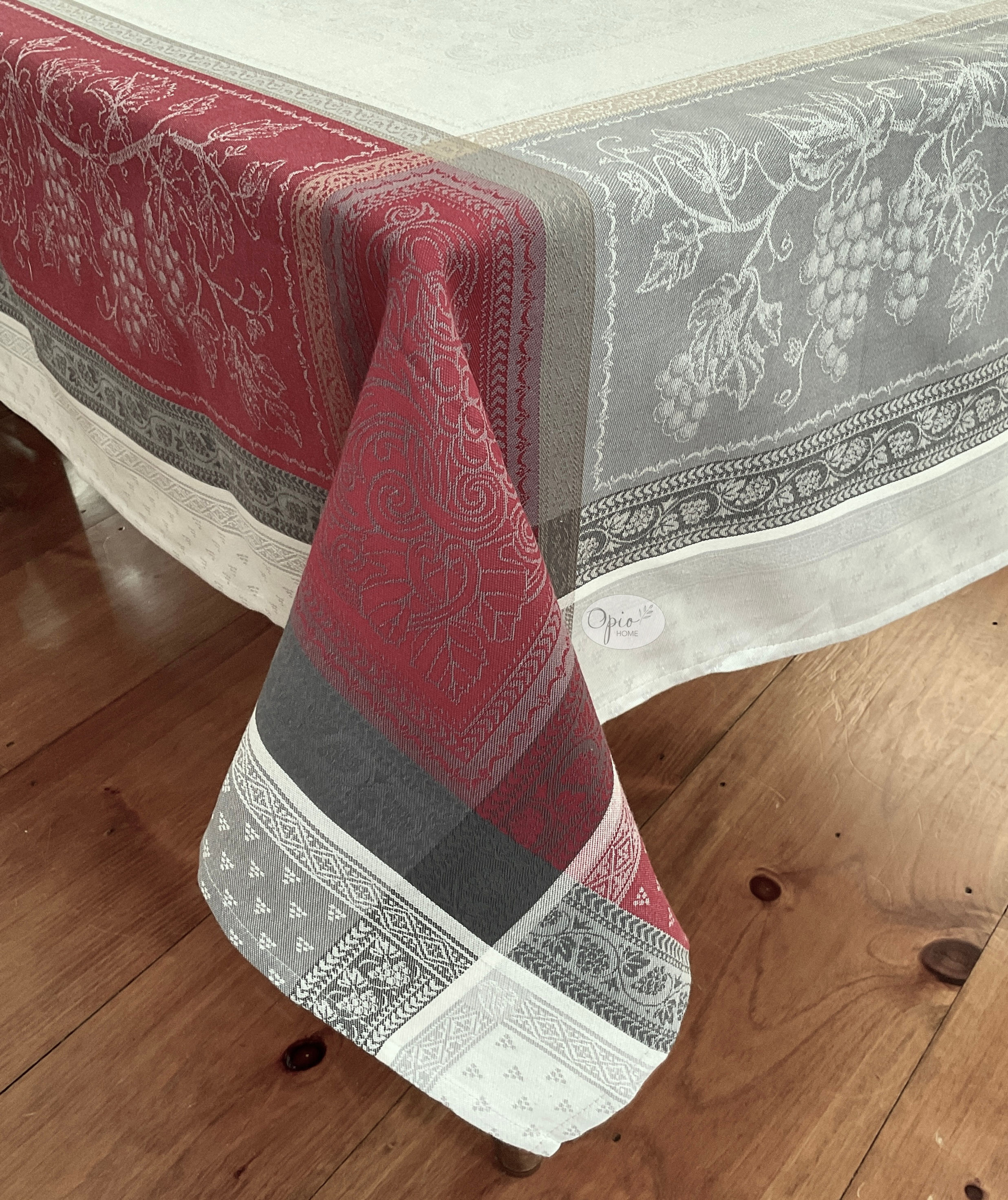 Coteau Red/Gray Jacquard Tablecloth
