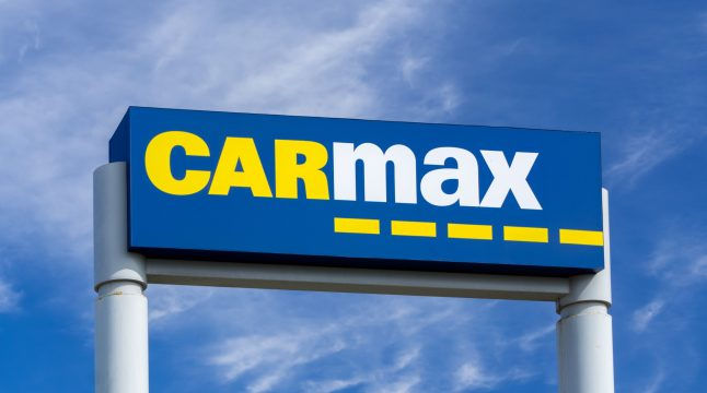 CarMax, Inc logo