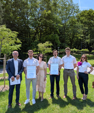 Representatives of Rudolfovo with the GZDBK 2026 innovation awards for the BatteryIQ project and the laser measurement system for a production line