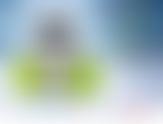 QEC4QEA project robot alongside a visual of quantum computing and European collaboration to develop quantum-enhanced applications.