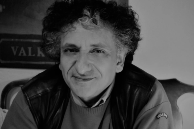 Renowned painter Bedri Baykam ise the President of the International Association of Plastic Arts (UPSD)/ Photo:Gökçen Tuncer