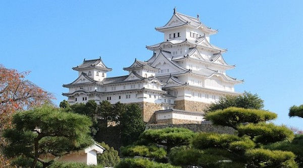 Khám phá Lâu đài Hạc Trắng Himeji cổ xưa