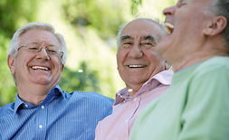 Tre Venner Laughing