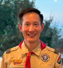 Craig Hou headshot (1).jpg
