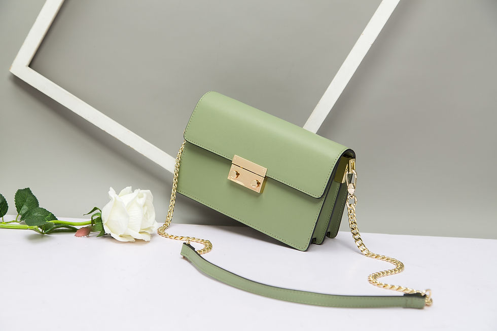 Thumbnail: Women's Elegant Ladies Leather handbag