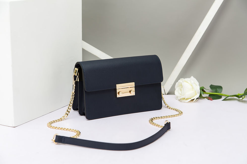 Thumbnail: Women's Elegant Ladies Leather handbag
