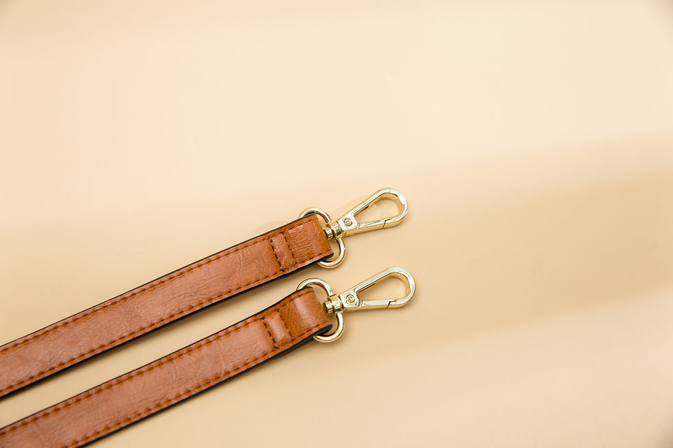 Thumbnail: Women's Trunk-Style Vintage Wax leather handbag