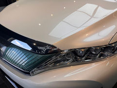 TOYOTA　ハリアー