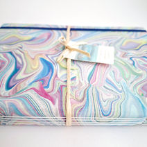 Quaderni A5 e A4 artigianali per disegno, cuciti a mano in fascicoli. Astucci.