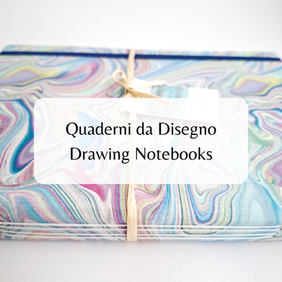 Quaderni A5 e A4 artigianali per disegno, cuciti a mano in fascicoli. Astucci.