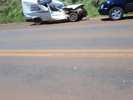 Condutor escapa com vida de grave acidente na BR-468 em Coronel Bicaco