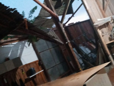 Temporal danificou fábrica de móveis em Vista Gaúcha