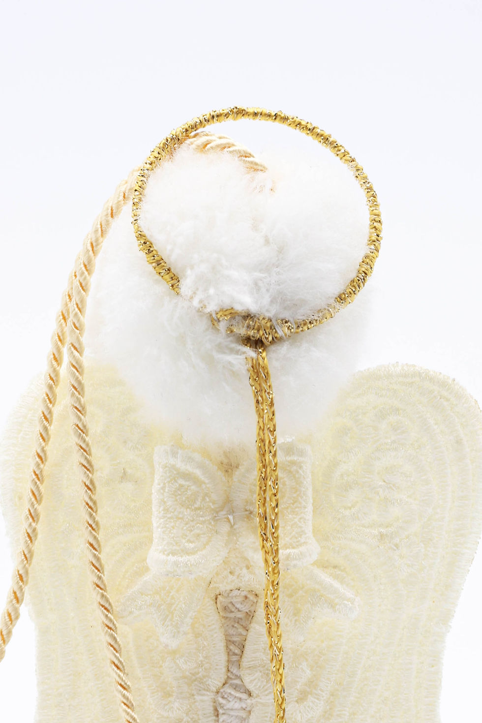 Miniatura: "Ángel llamador exclusivo con campanilla sonora, un símbolo de protección y conexión espiritual."