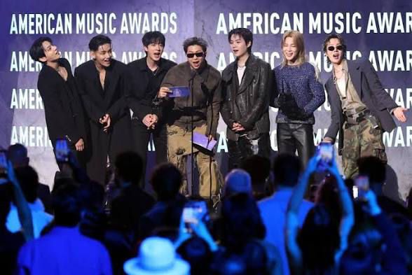 Noche de Reyes en Las Vegas: El K-Pop y el Pop se coronan en los AMAs 2026