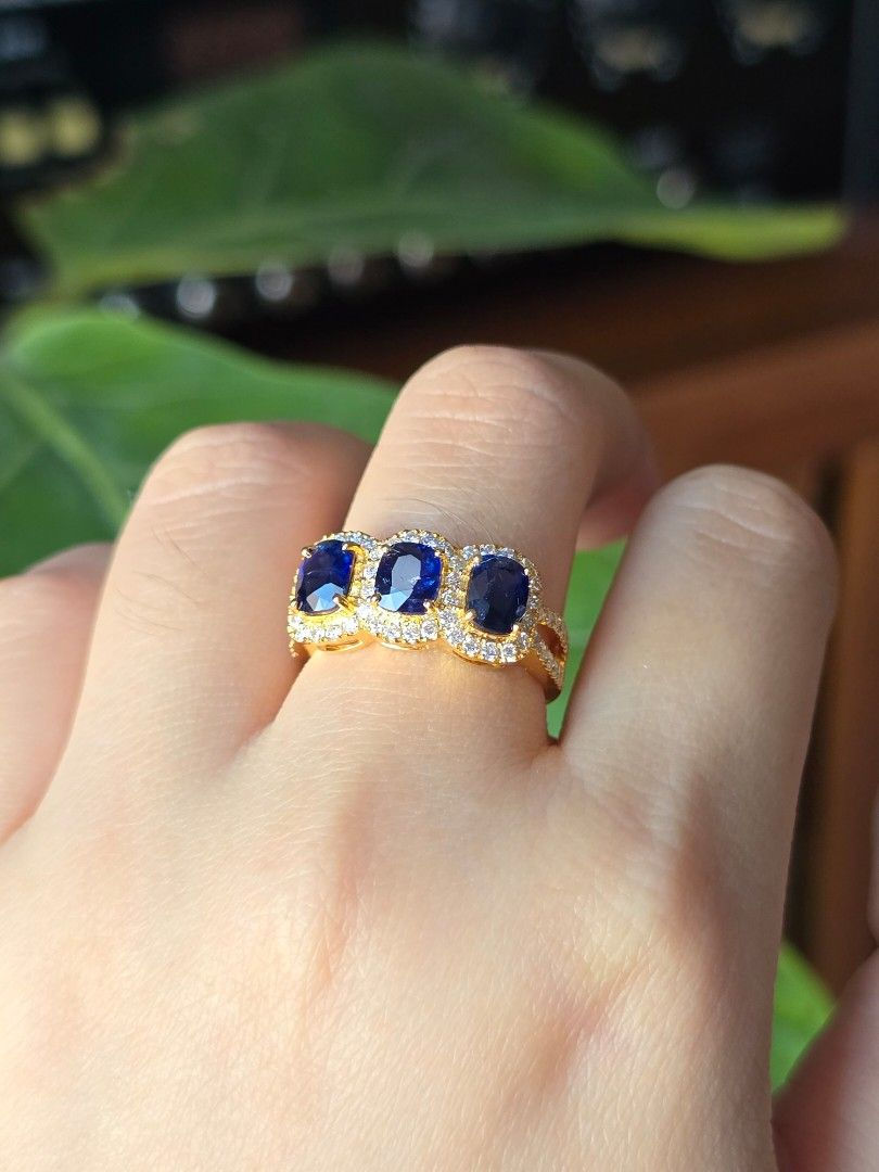 Thumbnail: 2.03ct Unheated Burma Sapphire Ring