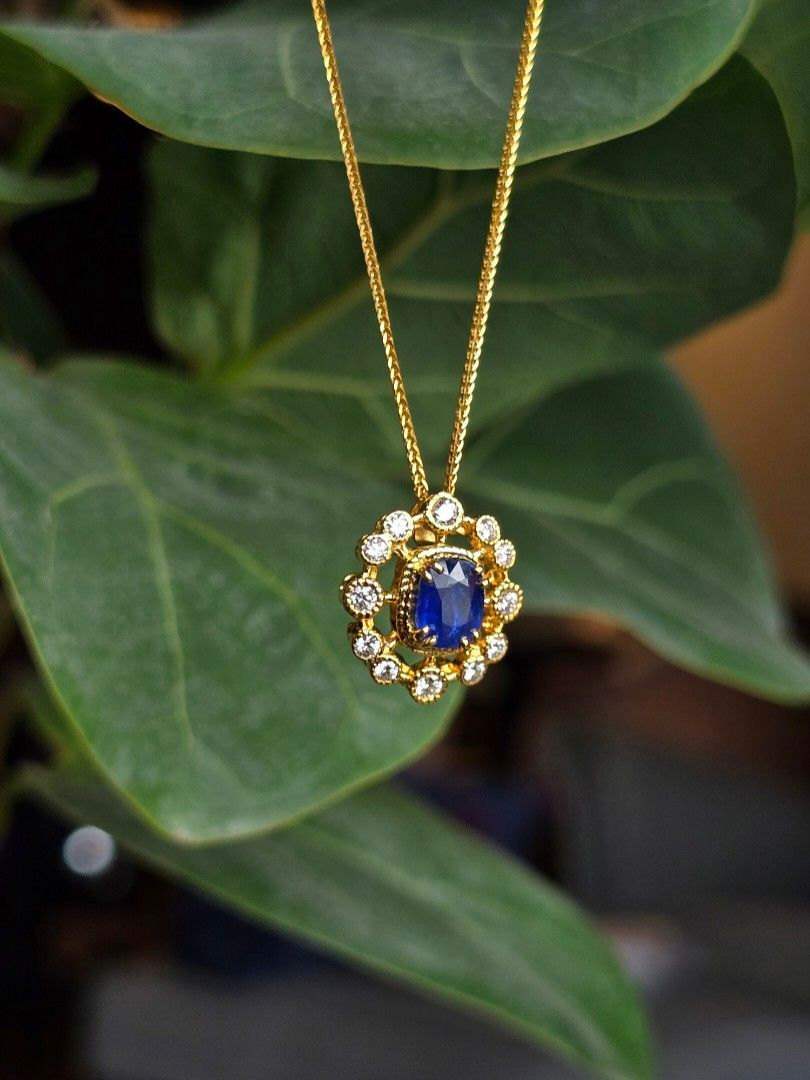 Thumbnail: 1.06ct Unheated Burma Sapphire Pendant