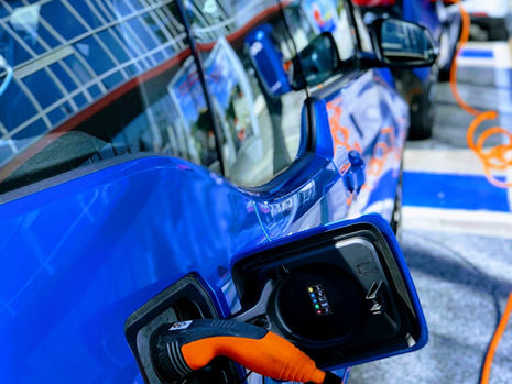 Leading the Way: A National Task Force on Connected Vehicles
