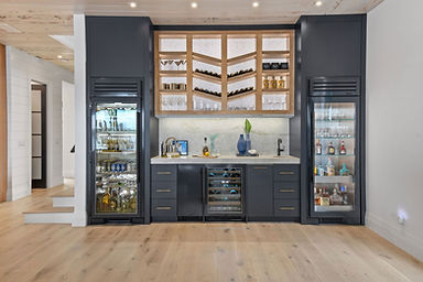 crystalcabinets_celeste_bar1.jpg