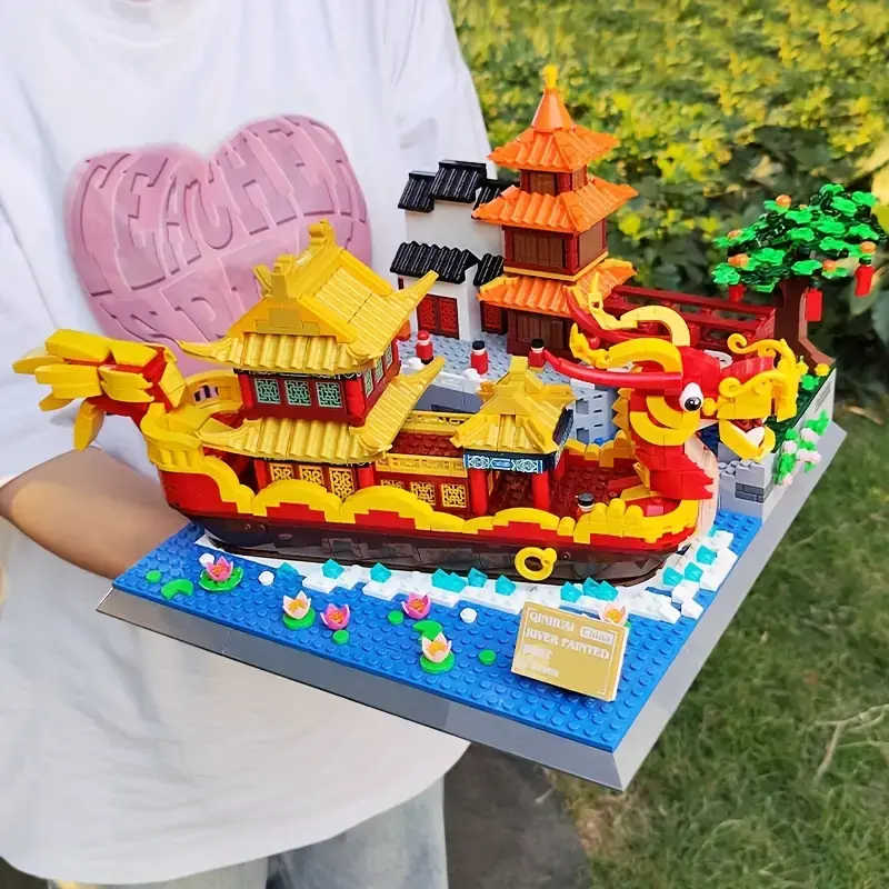 Miniatură: Set de construcție Wange Arhitectura China: Barcă festivă cu dragon (1353 piese)