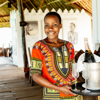 the attention to details made each holiday or honeymoon special. Couples and group of friends feel the cuddle behind the attention of Cocoon collection. 