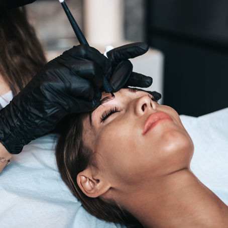 How Microblading Can Enhance Droopy Hooded Eyelids Without Botox