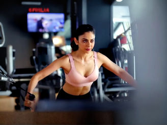 Rakul Preet Singh, suffered a serious back injury while performing an 80-kg deadlift without proper precautions.