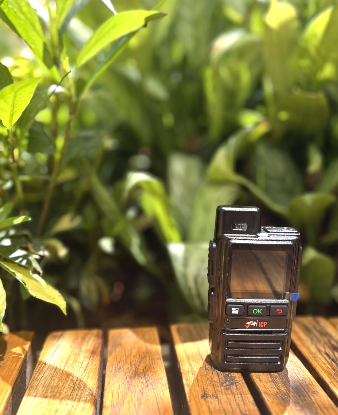ICP Walkie Talkie — compact and lightweight