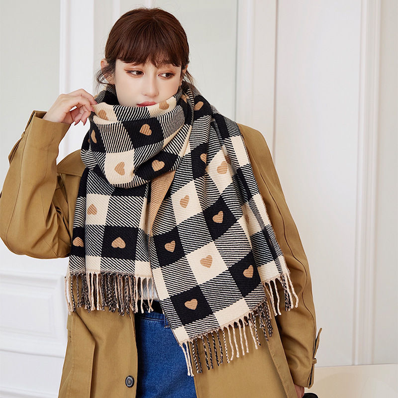 Thumbnail: Piece of Women's Autumn and Winter Heart-Shaped Scarf, Women's Plaid Comfortab