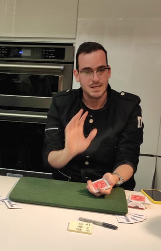 Daniel Giandoni Coporate magician based in Orlando, FL
