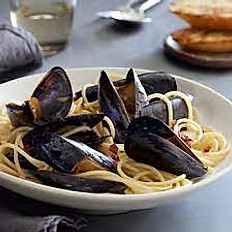 Linguine with Mussels