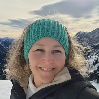 Neck and Ear warmers Ayelet Sorget