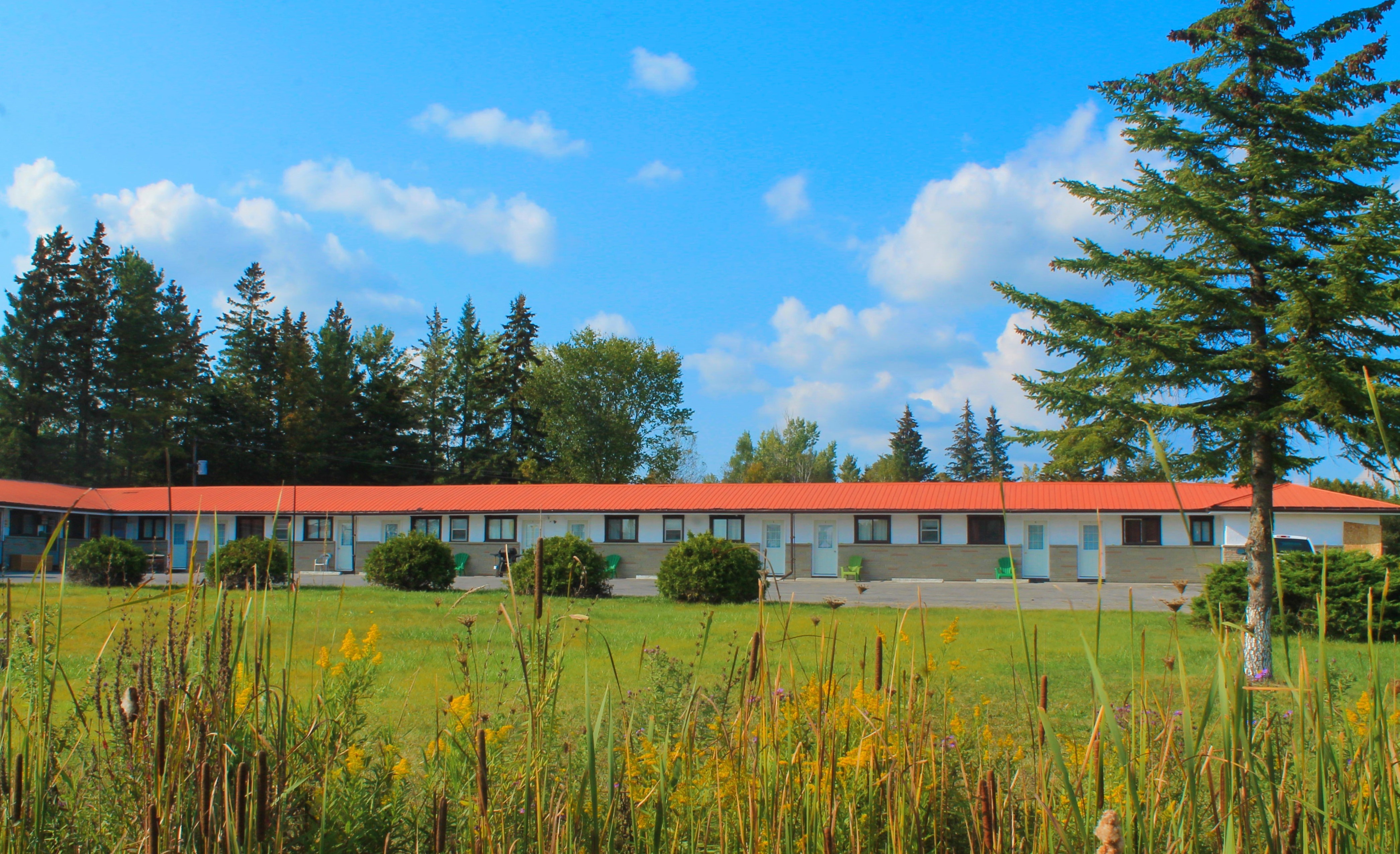 Oastler Park Side Motel Ontario Canada Gallery | park-side-motel