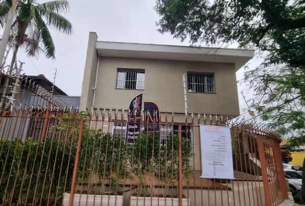 Cursos de Aprimoramento Estético no Instituto Menegat