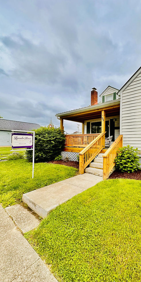 Lavender House on Liberty private two-bedroom vacation rental in McConnelsville Ohio