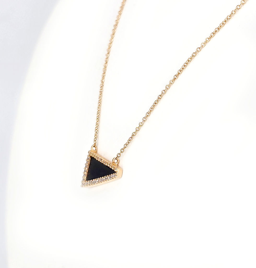 Thumbnail: Black Onyx and Diamond Triangular Neck in 14K Rose Gold