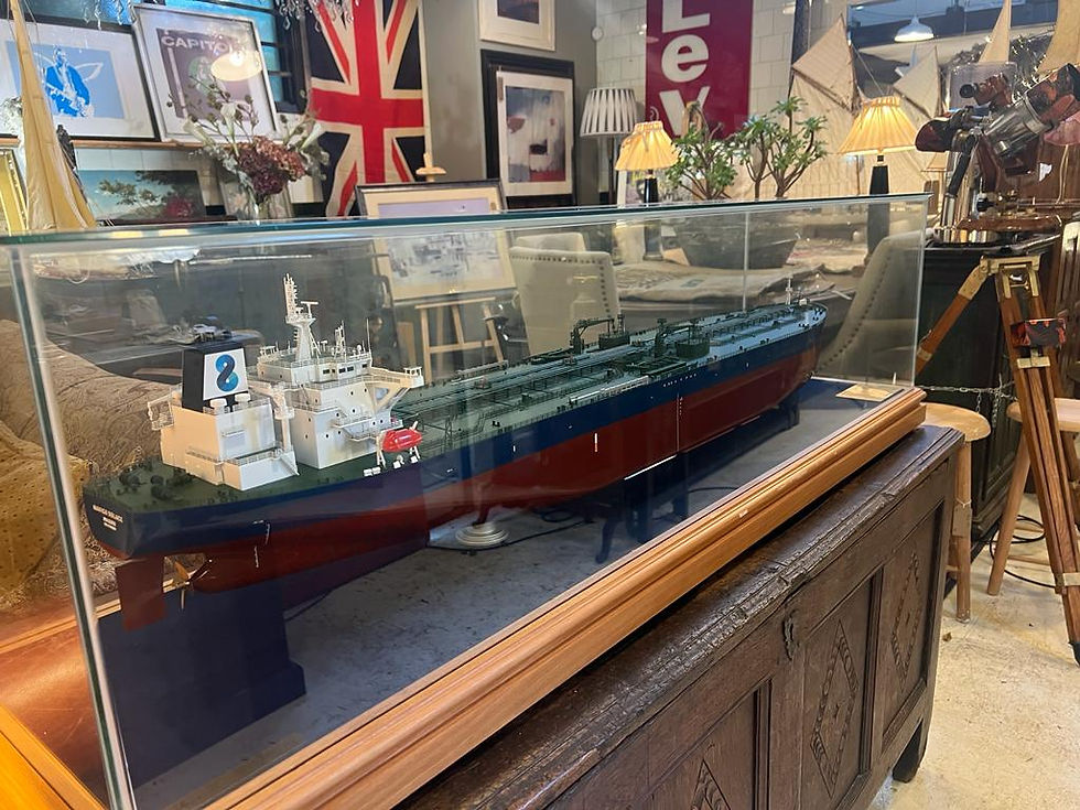 Thumbnail: “Newboyang engineering” model boat