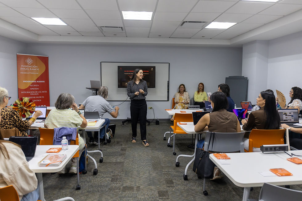 Grupo de recursos educativos participa en un taller sobre inteligencia artificial en procesos educativos de la Iniciativa Preescolar.
